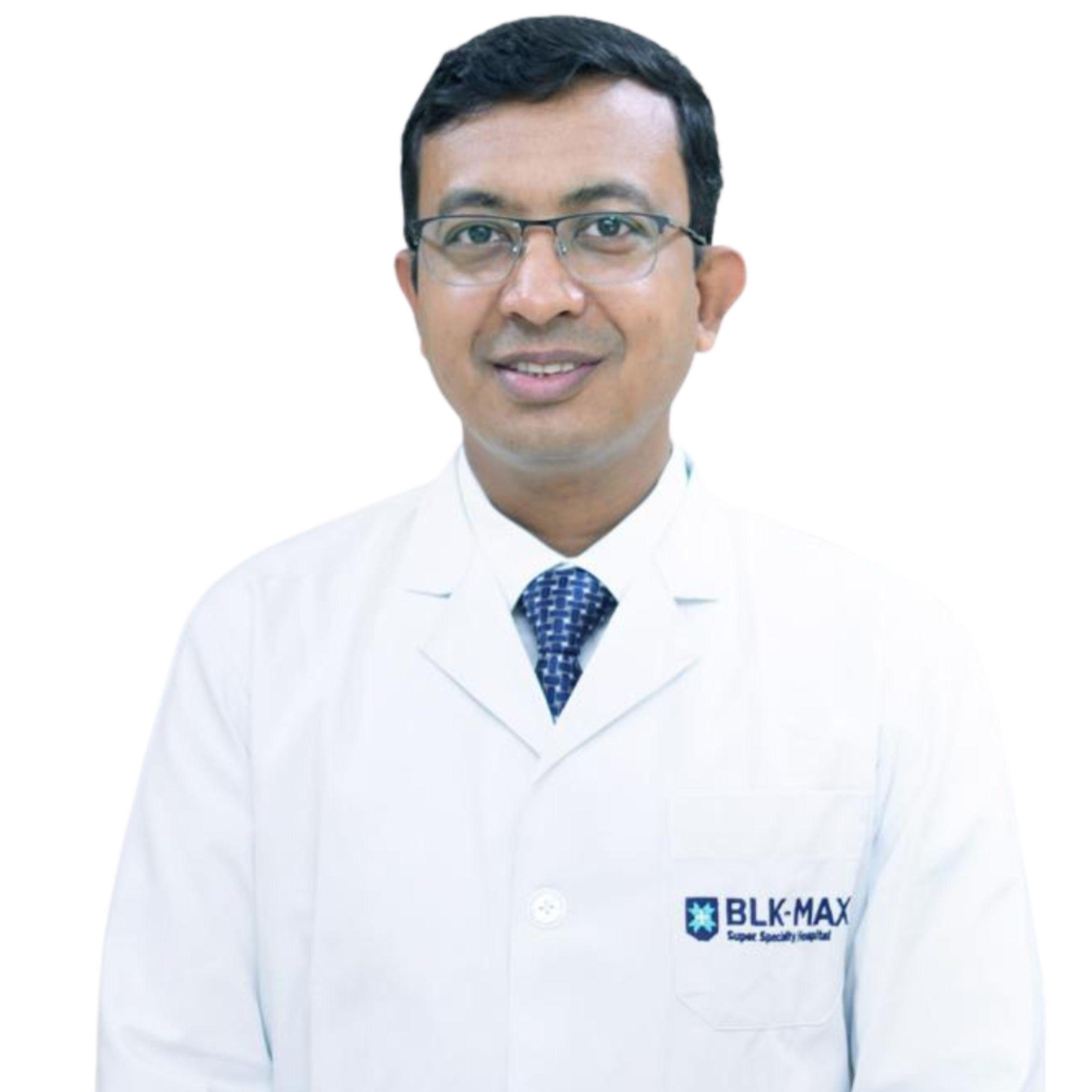 Dr Manish Jain-Best GI, HPB & Robotic Cancer Surgeon in Delhi NCR, India